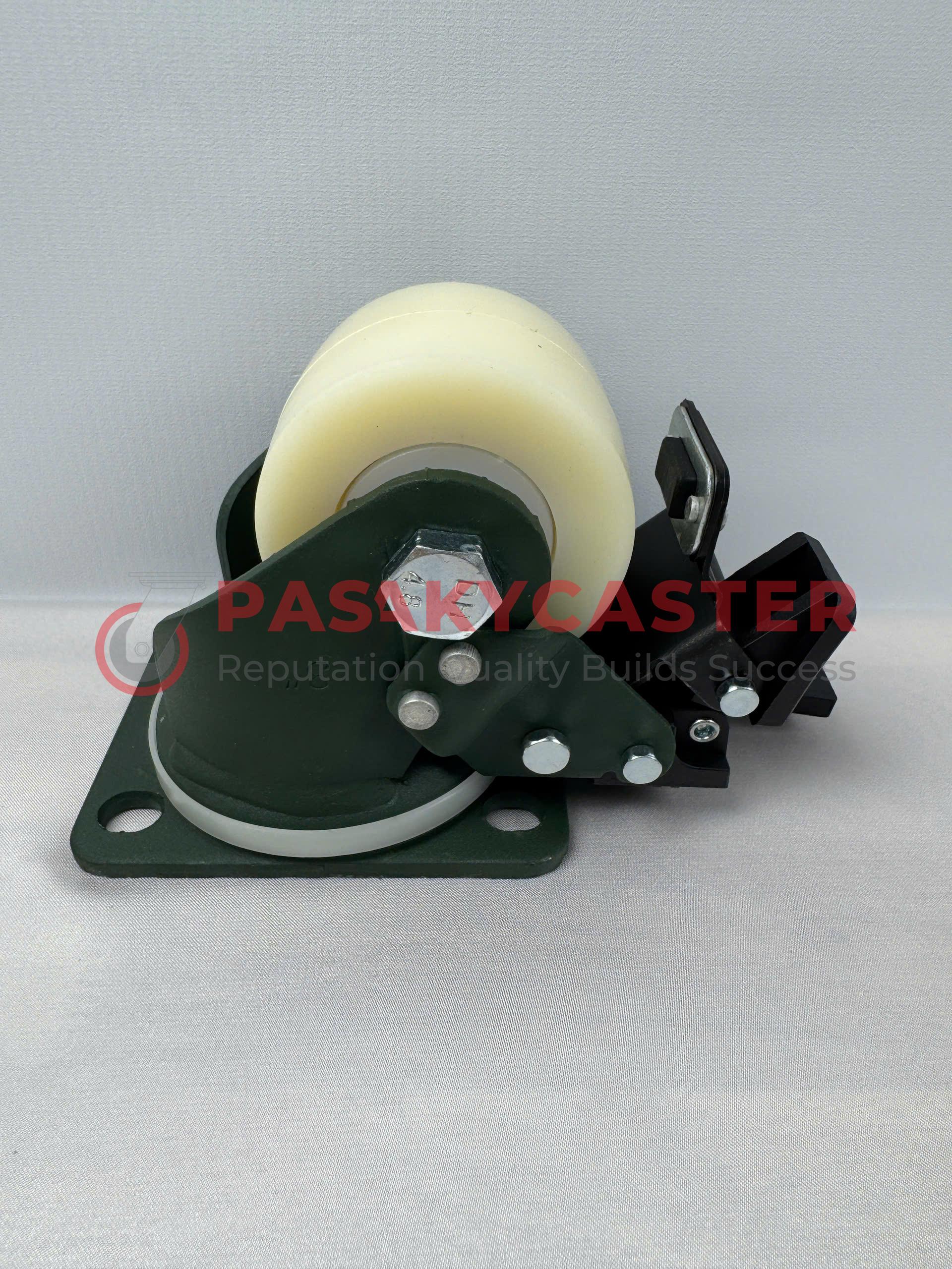 z6829158081058_3b200af9547fab36c09d261b962f77b2 z6829158081058_3b200af9547fab36c09d261b962f77b2